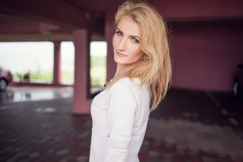 Blonde with Short Hair Strips Out of Her Skirt Outdoors – photo 3 of 13