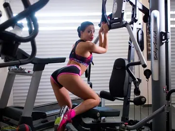 Russian PAWG Undresses at the Gym and Spreads Her Pussy