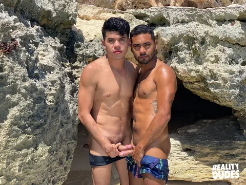 Two Men Strip for a Group Session – photo 17 of 17