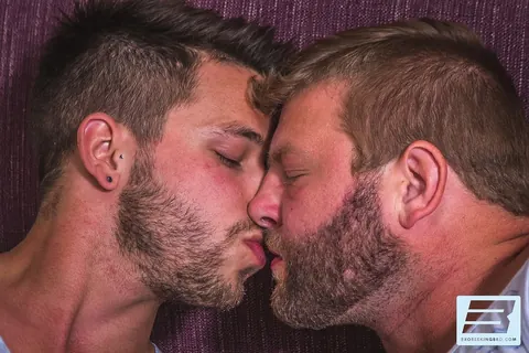 Two Athletic Men Swap Blowjobs Then Fuck Anal Hardcore – photo 9 of 21