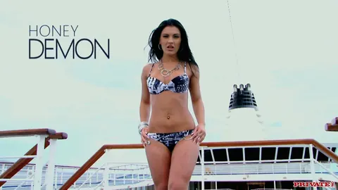 Honey Damon: European Brunette Takes Anal in Outdoor Threesome – photo 17 of 21