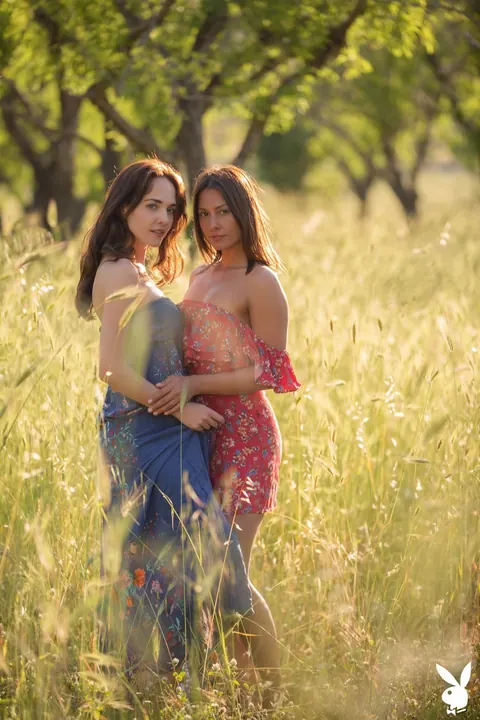 Anetta Keys: Brunette and Partner Undress Outdoors for Lesbian Kissing – photo 18 of 21