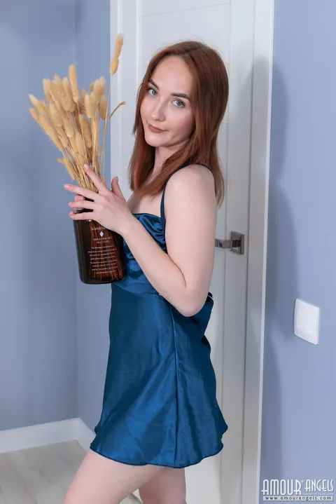 Casey Reed: Redhead with Natural Tits Strips Off Her Panties and Spreads – photo 1 of 20