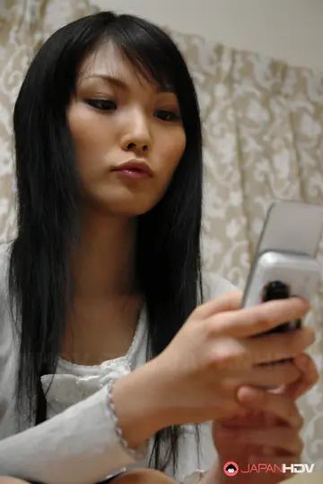 Ruri Shinohara – Mature Japanese Woman in Glasses Toys Her Hairy Pussy