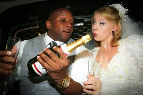 Eidyia: Tall Blonde MILF Bride Deepthroats BBC and Takes Anal – photo 4 of 17