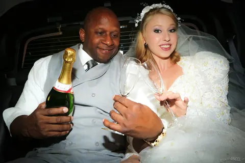 Eidyia: Tall Blonde MILF Bride Deepthroats BBC and Takes Anal – photo 3 of 17