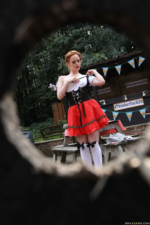 Ella Hughes: Thick Redhead Fucks Outdoors in a Skirt and Panties – photo 2 of 21