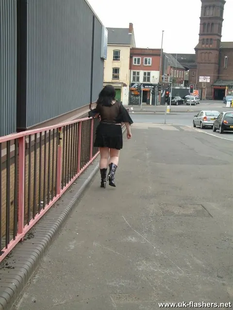 Nimue Allen: Brunette BBW in Boots and Glasses Flashes Her Big Tits Outdoors – photo 10 of 12