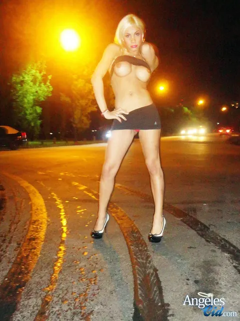 Trans Woman Lets Her Dress Fall and Poses Nude Outdoors in Heels – photo 8 of 15