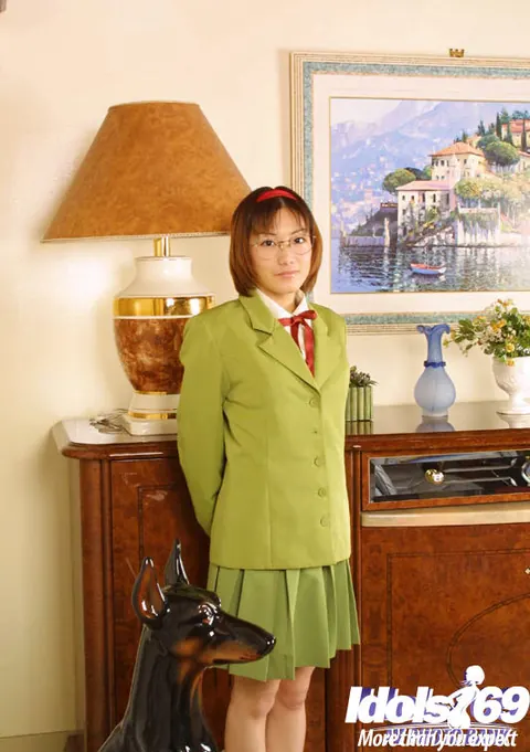 Japanese Woman in Uniform and Glasses Bares Her Breasts Outdoors – photo 7 of 14