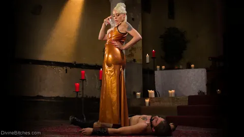 Lorelei Lee: Blonde Dominatrix in High Heels Gives a Bondage Handjob – photo 11 of 20