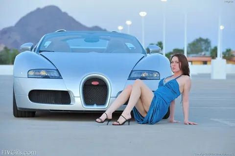 Megan Loxx: Busty Redhead Strips Out of Her Dress in the Car – photo 11 of 20