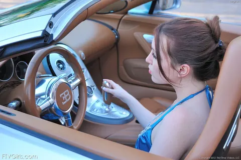 Megan Loxx: Busty Redhead Strips Out of Her Dress in the Car – photo 13 of 20