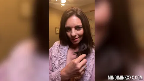 Mindi Mink: Brunette MILF with Big Tits Poses and Strips Nude – photo 1 of 15