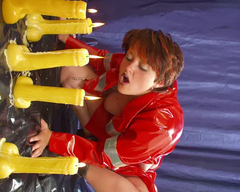 Short-Haired Redhead Puts Out Candles with Piss – photo 15 of 20