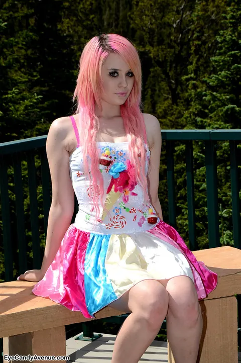 Amateur Flashes Her Panties and Perky Tits in a Skirt Outdoors – photo 9 of 16