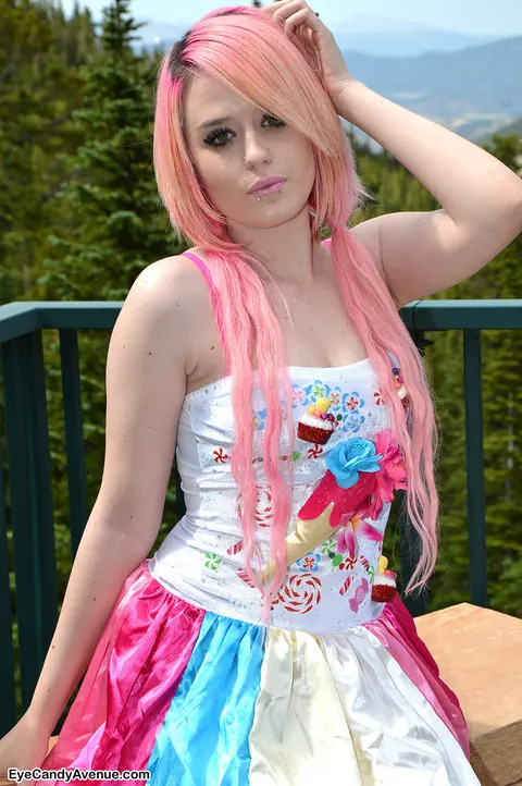 Amateur Flashes Her Panties and Perky Tits in a Skirt Outdoors – photo 6 of 16