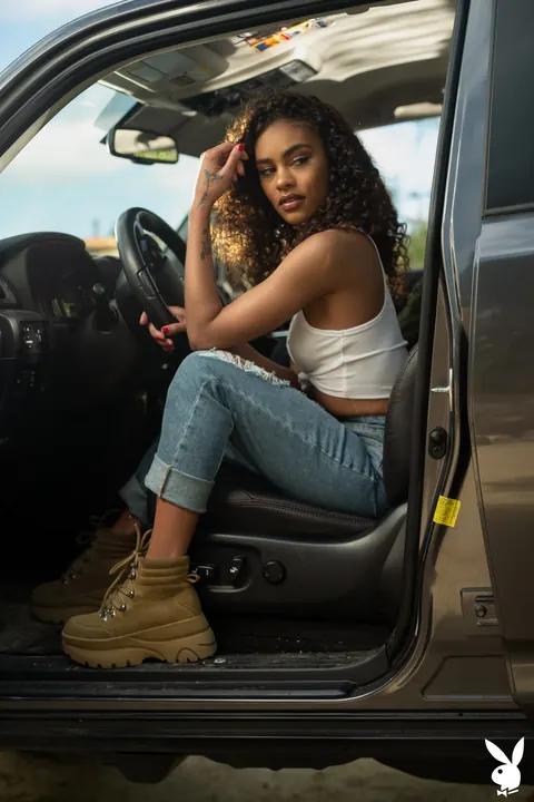 Scarlit Scandal: Ebony Curly Brunette Bares Her Tattooed Body – photo 1 of 20