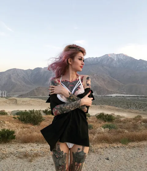 Skinny Tattooed Babe Poses in a Bikini and Costume – photo 13 of 20