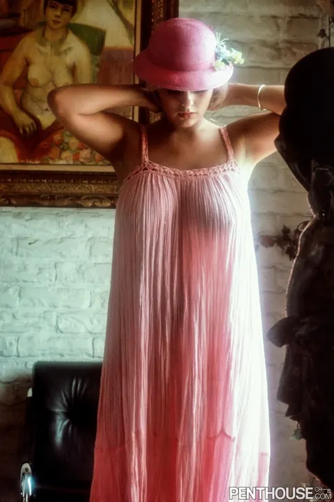 Joanne Latham: Busty Blonde Flashes Her Natural Tits and Hairy Bush – photo 8 of 20