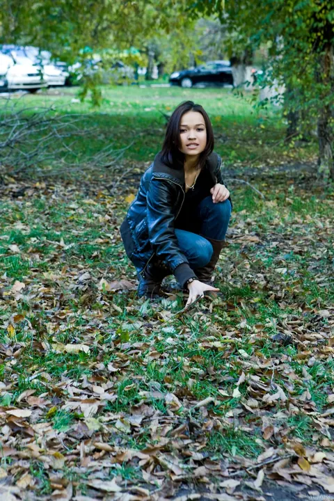Bansari A: Petite Brunette Strips Out of Her Skirt and Jeans Outdoors – photo 1 of 21