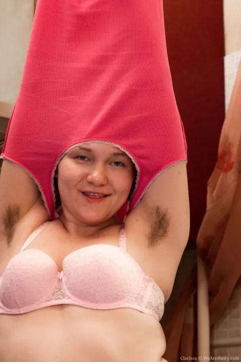 Brunette Shows Her Natural Tits and Hairy Bush – photo 4 of 18