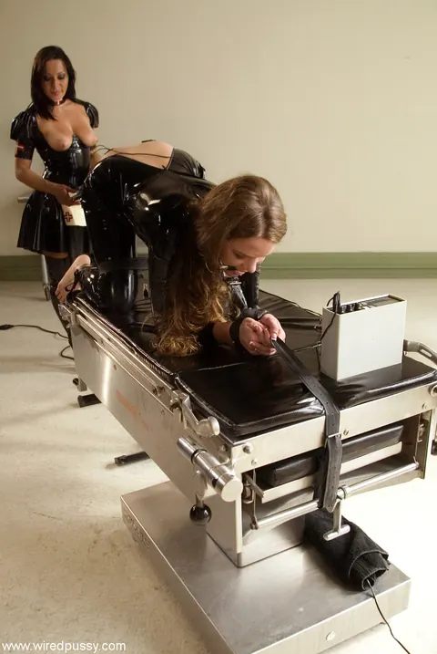 Sandra Romain: Mature Brunettes in Latex and Boots Play Lesbian Bondage – photo 11 of 21