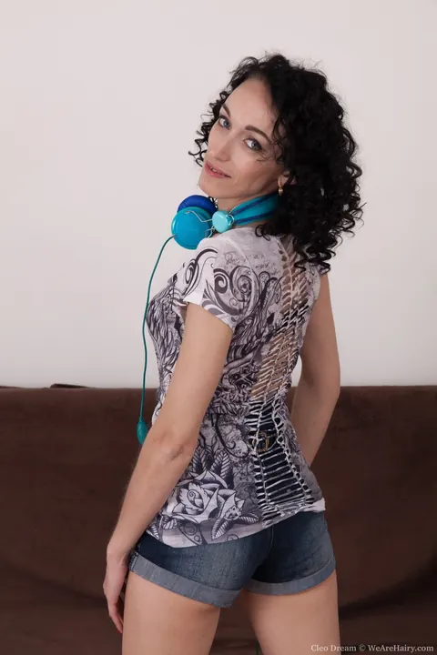 Cleo Dream: Slim Curly Brunette MILF Strips and Spreads Her Hairy Holes – photo 2 of 17