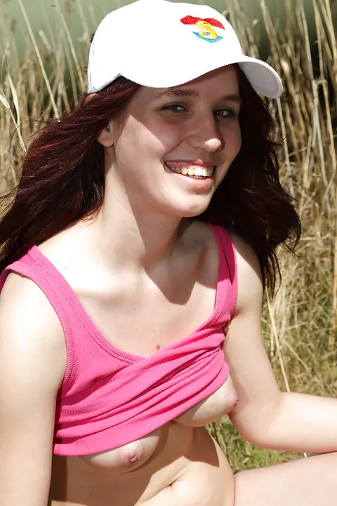 Busty Brunette Sheds Her Shorts Outdoors and Fingers Her Slit – photo 4 of 16