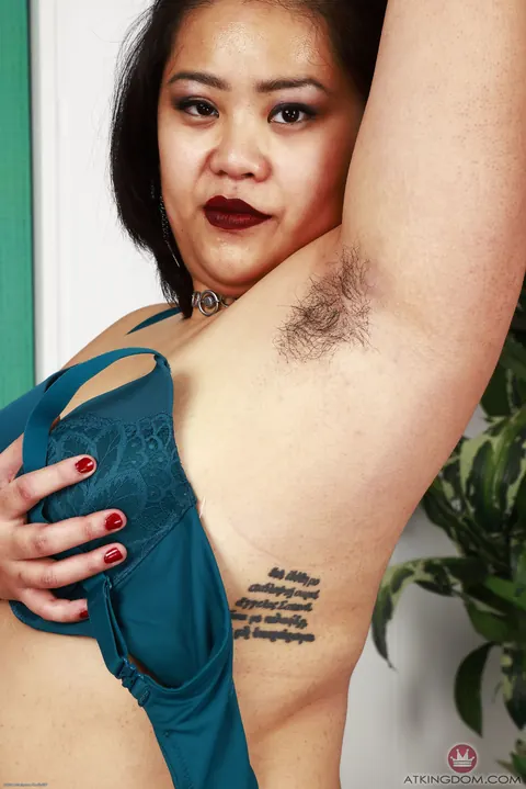 Asian BBW Spreads Her Hairy Pussy and Big Ass – photo 8 of 21
