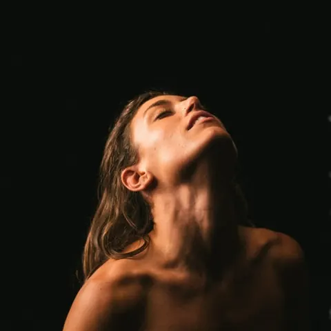 Julia Roca: Spanish Brunette with Natural Tits Gives a Blowjob Then Makes Love – photo 12 of 14