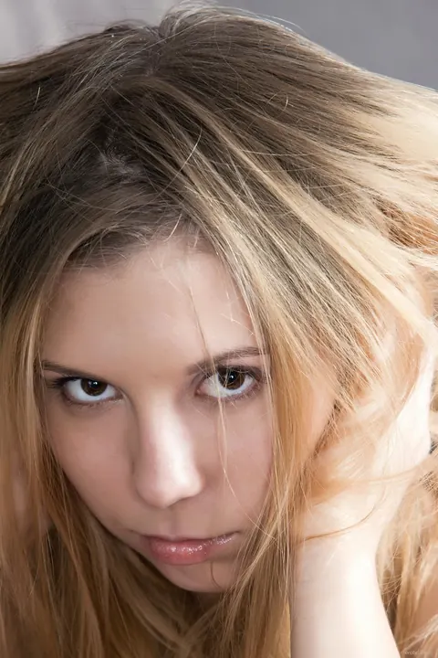 Hairy Woman Undresses and Displays Her Full Bush – photo 21 of 21