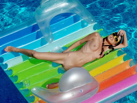 Woman with Pigtails Spreads Her Pussy by the Pool – photo 4 of 21