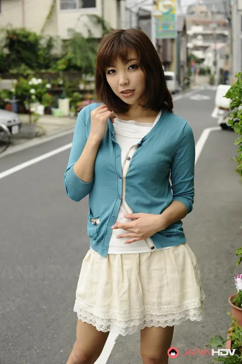Juri Kitahara: Japanese Brunette in a Skirt and Heels Poses Outdoors – photo 1 of 15