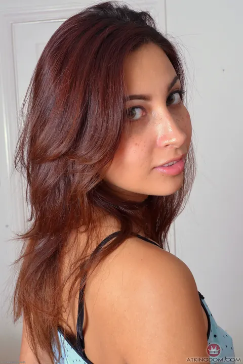Jade Jantzen: Petite Latina Redhead Bares Her Ass and Pussy for Anal – photo 2 of 21