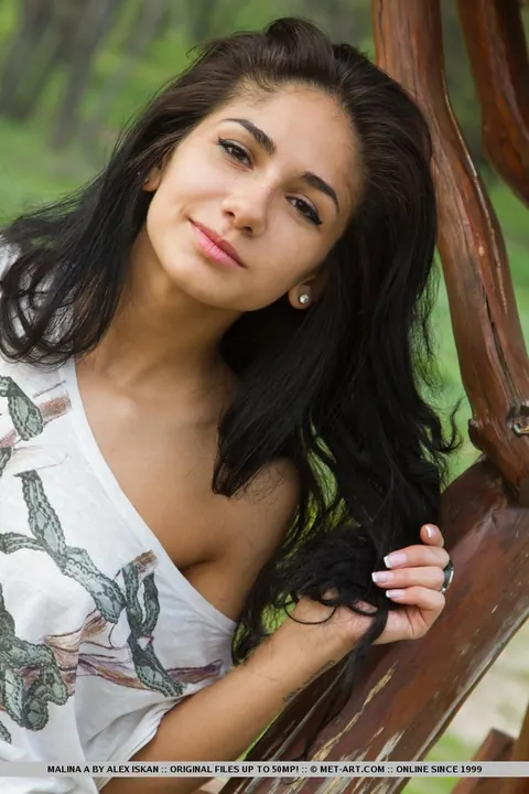 European Woman Spreads Her Hairy Pussy on an Outdoor Bench – photo 2 of 18