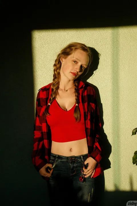 Giana Van Patten: Petite Blonde Flashes Her Tits and Spreads Her Legs in Jeans – photo 10 of 13