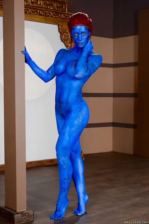Nicole Aniston: Redhead in Body Paint Shows Off Her Enhanced Tits and Spreads – photo 5 of 16