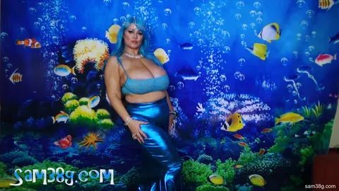 Samantha 38G: Curvy Blonde MILF Shows Off Her Monster Tits and Big Nipples – photo 16 of 16