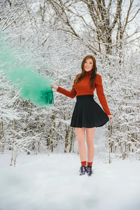 Redhead Lifts Her Skirt Hem Outdoors – photo 7 of 15