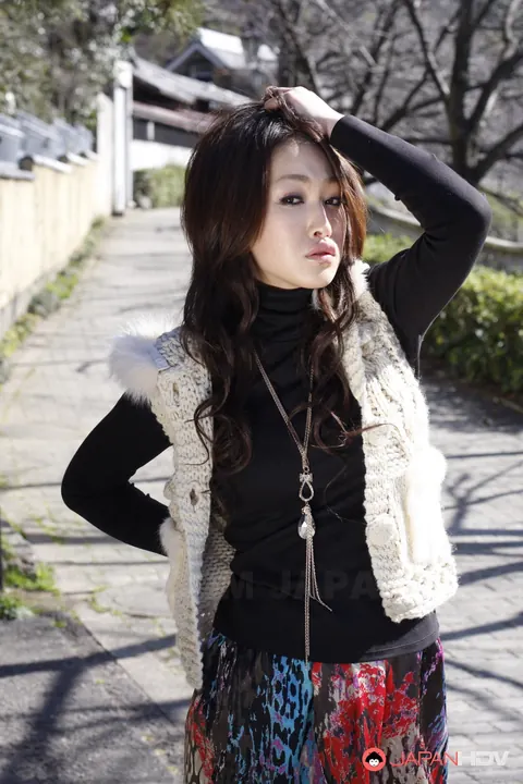 Yu Yamashita: Japanese Brunette Shows Off Her Short Skirt and Boots Outdoors – photo 5 of 15