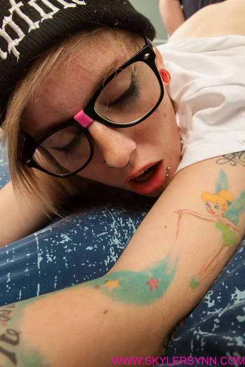 Skyler Synn: Tattooed Blonde in Glasses Gets Fucked Doggy Style – photo 10 of 20
