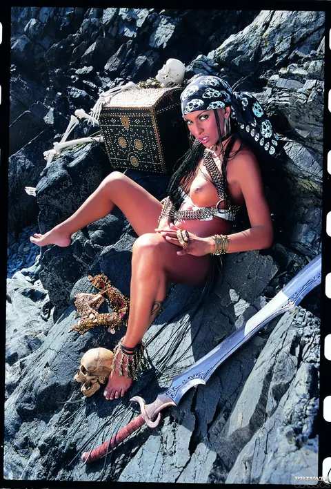 Busty Thick Woman in a Pirate Costume and Bikini Has Group Sex Outdoors – photo 12 of 12