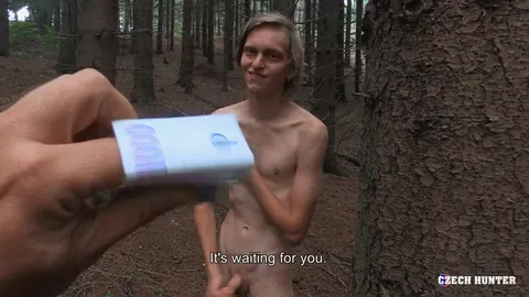 Two Men Suck and Fuck Outdoors – photo 19 of 20