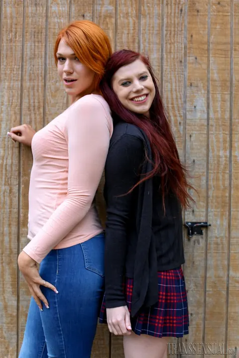 Redhead Trans Woman Poses Nude Outdoors in Jeans – photo 11 of 15