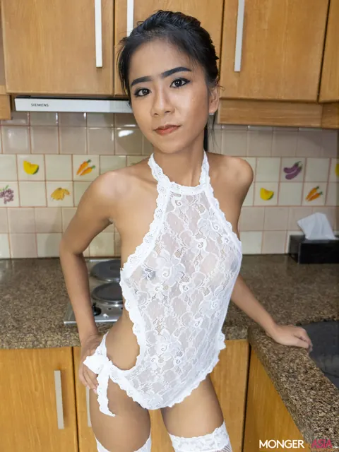 Thai Woman in Stockings Spreads Her Shaved Pussy – photo 1 of 20