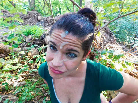 Sammi Starfish: Brunette MILF Gets Fucked Outdoors Until He Finishes – photo 2 of 15