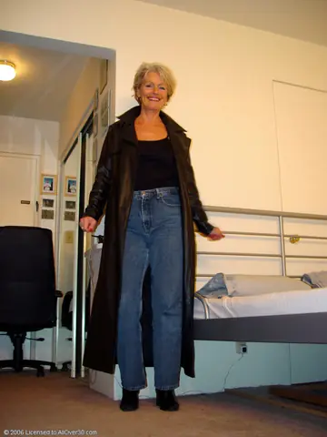 Short-Haired Mature Blonde Spreads Her Hairy Bush