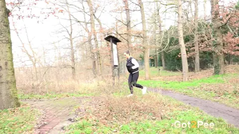Naomi Bennet: Czech Brunette Squats to Piss in the Forest – photo 2 of 15