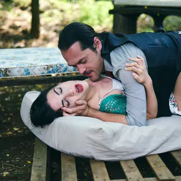 Magena – Slim Italian Brunette Kisses and Fucks Her Boyfriend